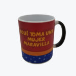Mug Mágico Super héroes DC - Mujer Maravilla - Imagen 2