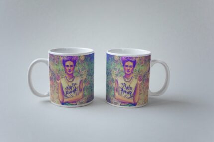 mug de cerámica con diseño de frida kahlo