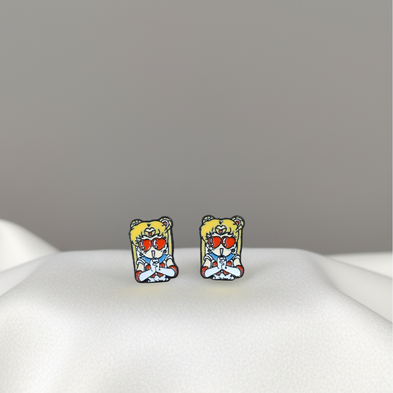 Aretes con diseño de Serena - Sailor Moon Aretes con diseño de Serena - Sailor Moon