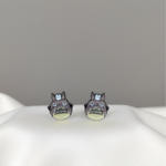 Aretes de topito con diseño de Totoro