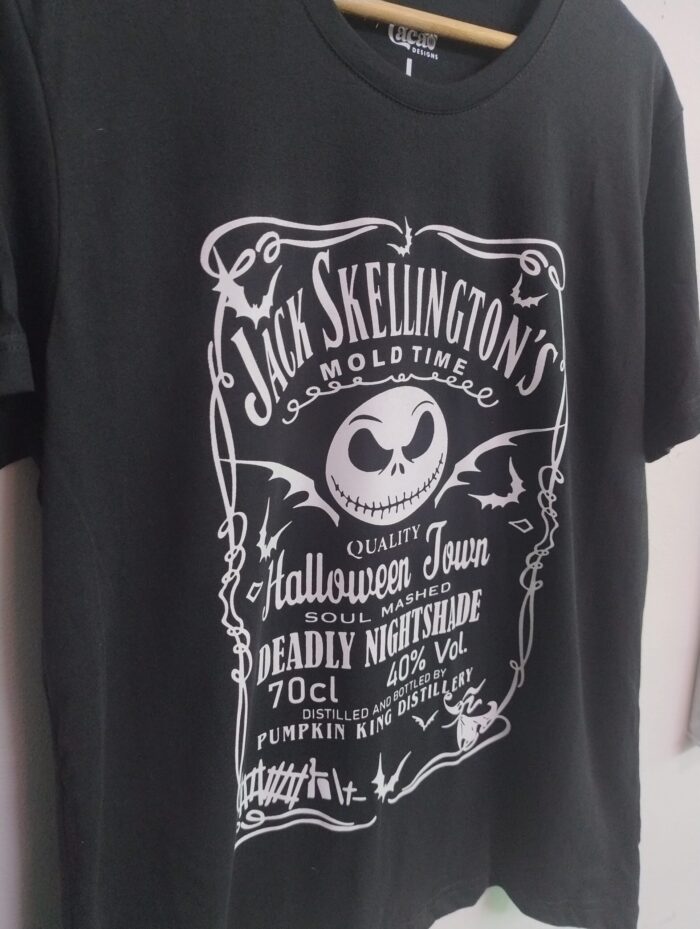 Camiseta Jack Skellington Etiqueta de whisky Unisex
