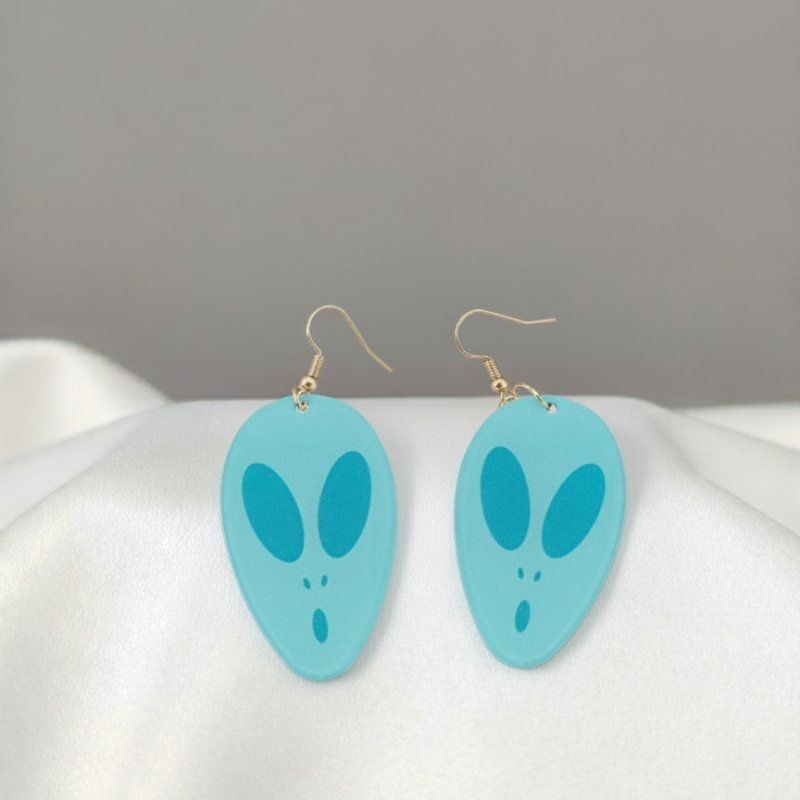 Aretes de Momo Ayase Dandadan Aretes de Momo Ayase Dandadan