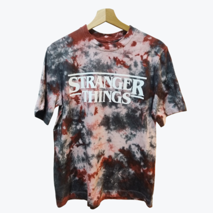 Camiseta Stranger Things Tie Dye Unisex