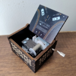 Caja Musical de Manivela When I See You Again - Imagen 3